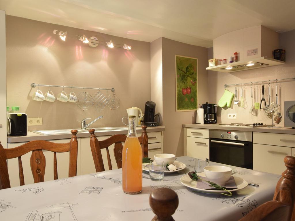 Magnificent Holiday Home In Libin With Barbecue Екстериор снимка