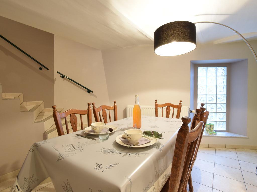 Magnificent Holiday Home In Libin With Barbecue Екстериор снимка