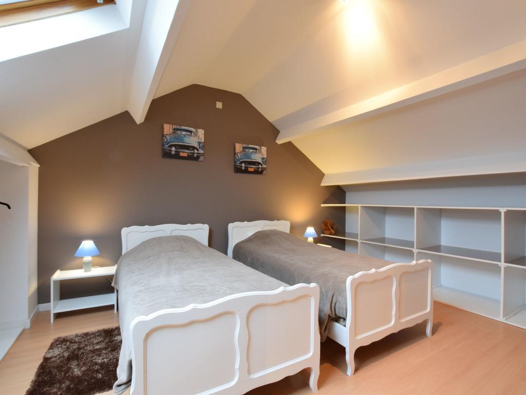 Magnificent Holiday Home In Libin With Barbecue Екстериор снимка